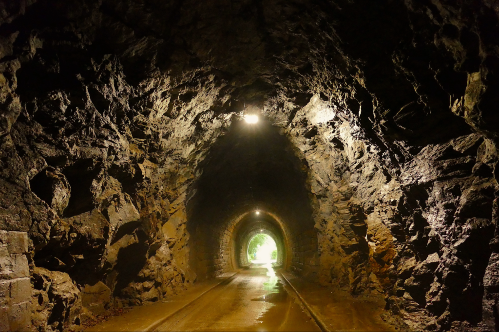 Vlakotúra: Margeciansky starý tunel margeciansky tunel
