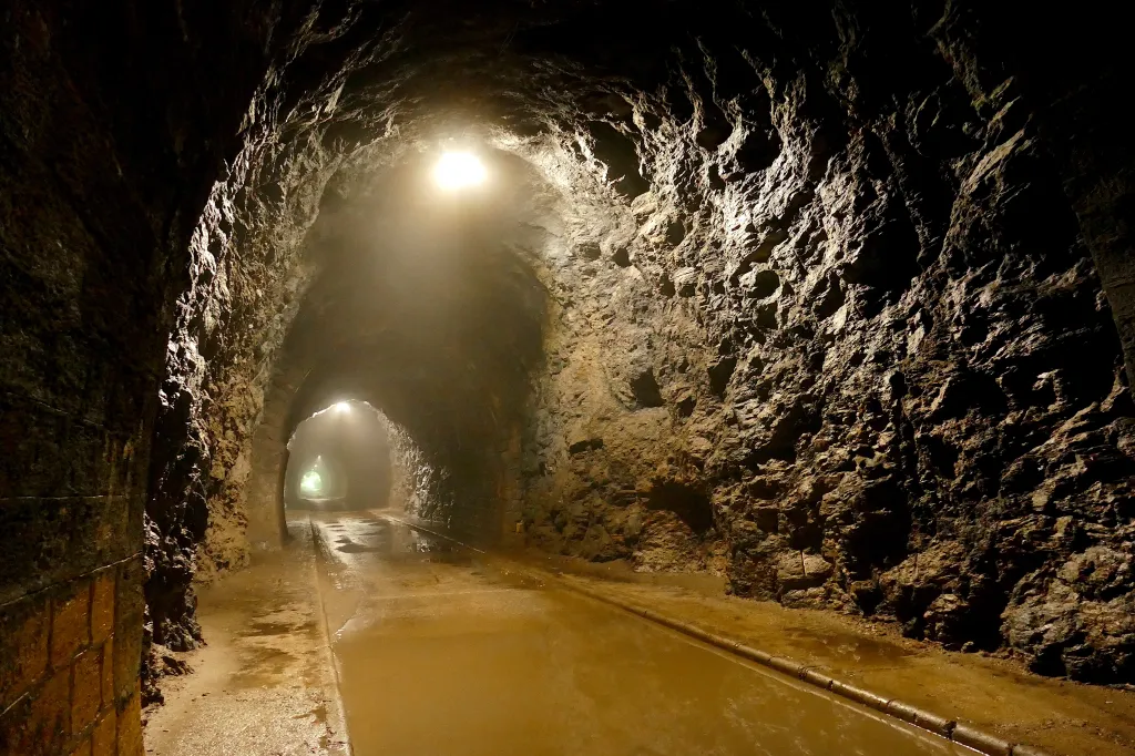 Vlakotúra: Margeciansky starý tunel margeciansky tunel 5